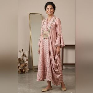 Chic Pink Women's Robe